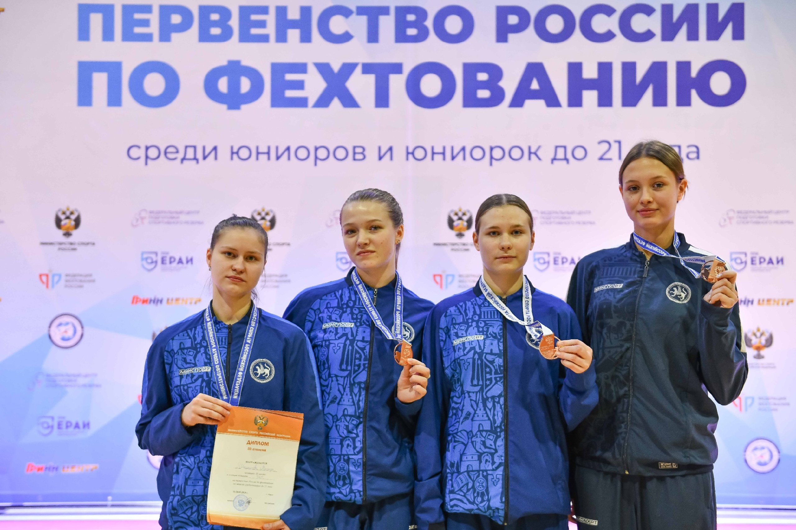 Первенство России по фехтованию: первые победы Первенство России по фехтованию: первые победы
