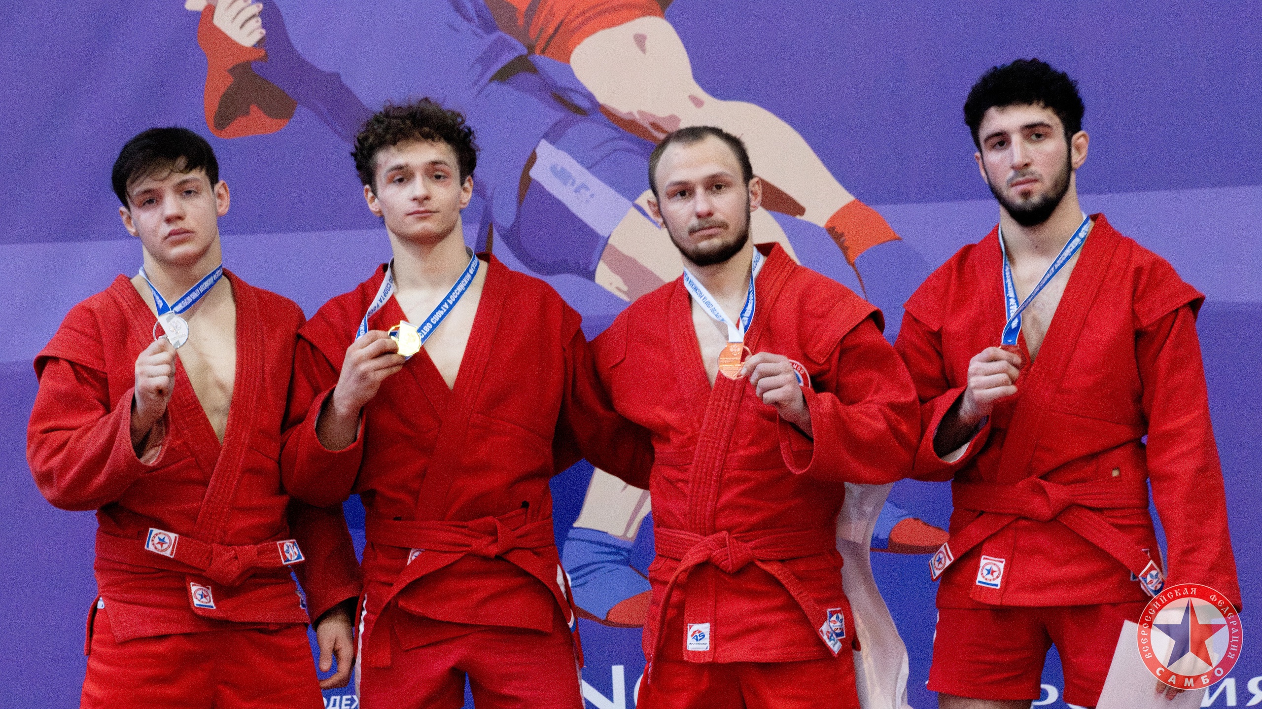 Золото и бронза Первенства России по самбо