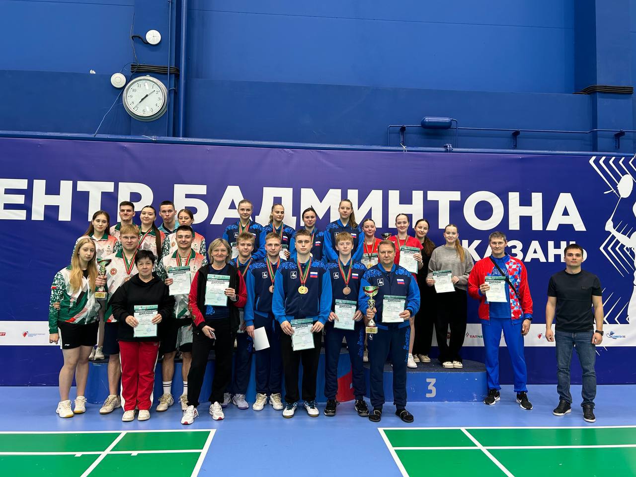 Татарстан - в финале Спартакиады по бадминтону