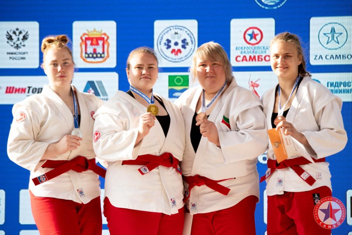 Чемпионат России по пляжному самбо: итоги