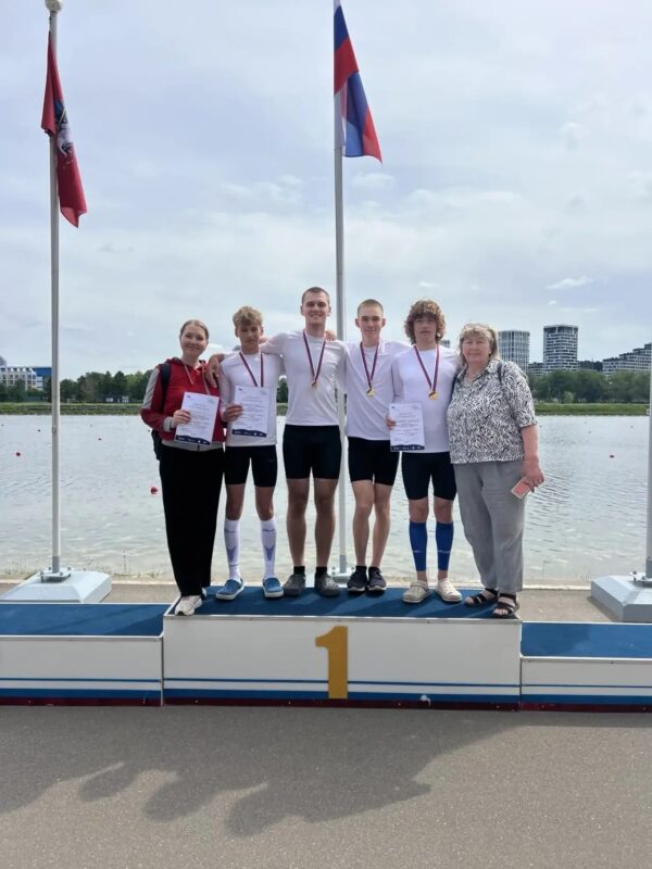 Дважды на первом